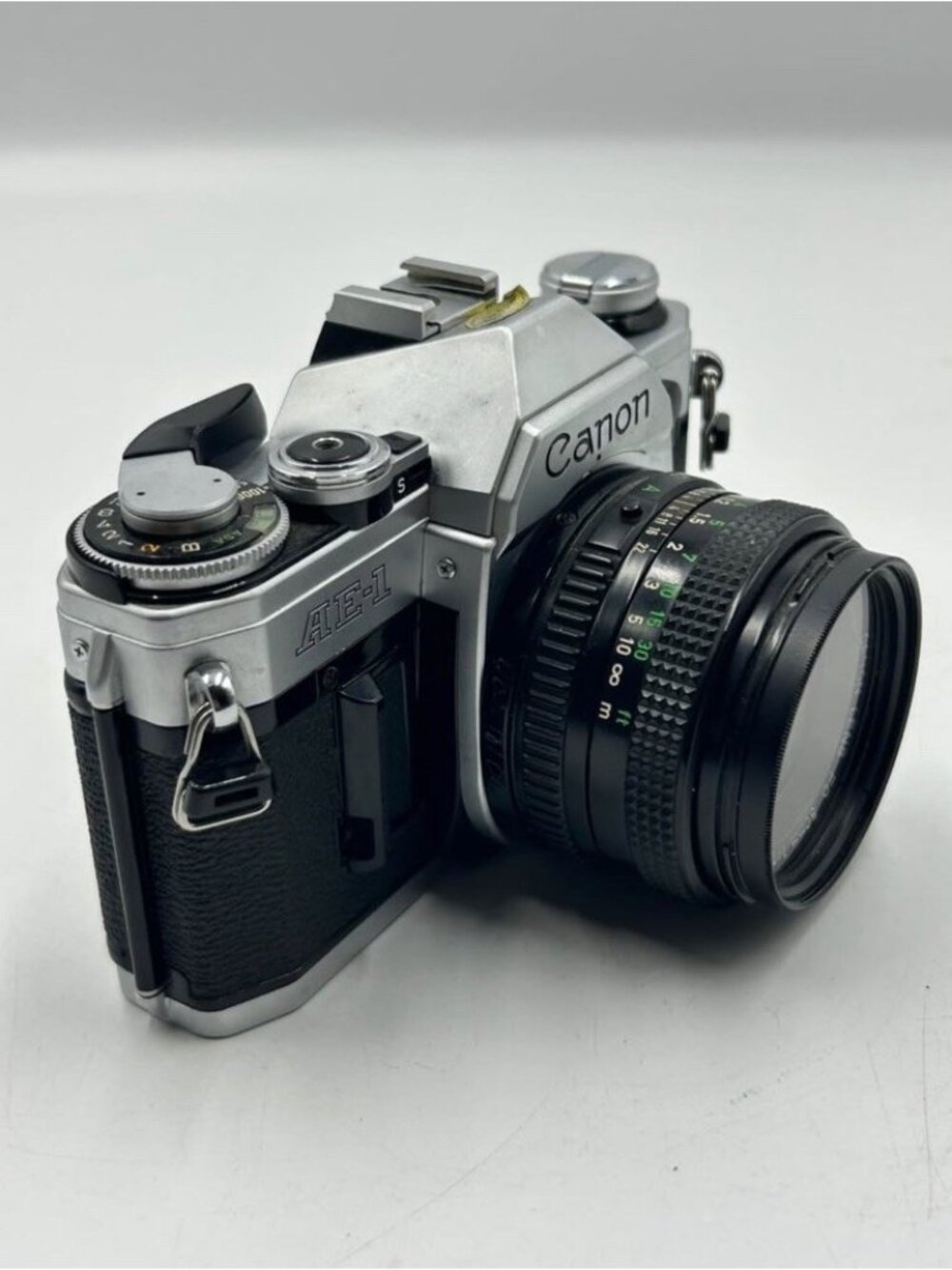 Canon AE-1 35mm SLR Film Camera 50mm 1:1.8 Lens Film Tested Working✅ - Picture 4 of 9